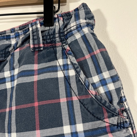 Carbon Men's 34x10 Navy Blue Plaid Bermuda Shorts - Picture 6 of 8